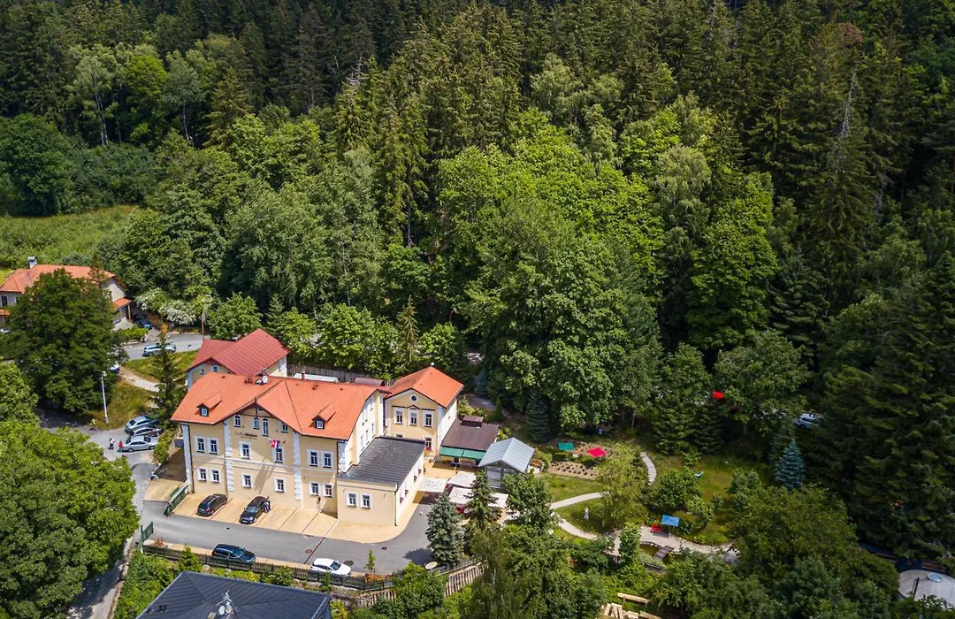 Boutique Hotel Swisshouse-1